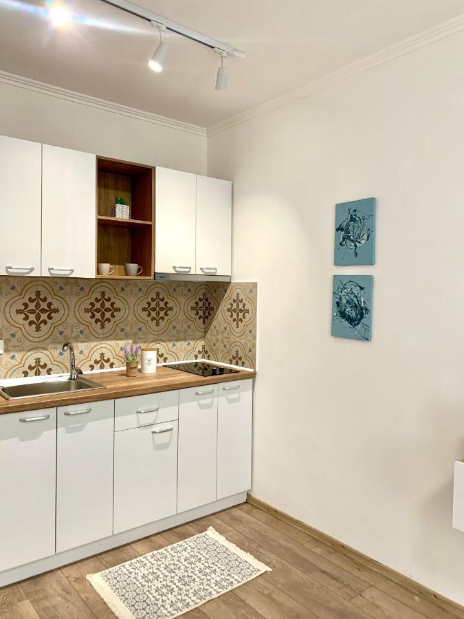Sol Lux Studio Apartments 2Nd Floor ดูร์เรส ภายนอก รูปภาพ